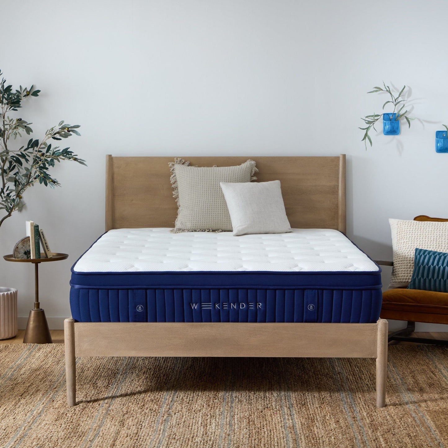 Weekender - 11" Euro Top Hybrid Mattress Weekender