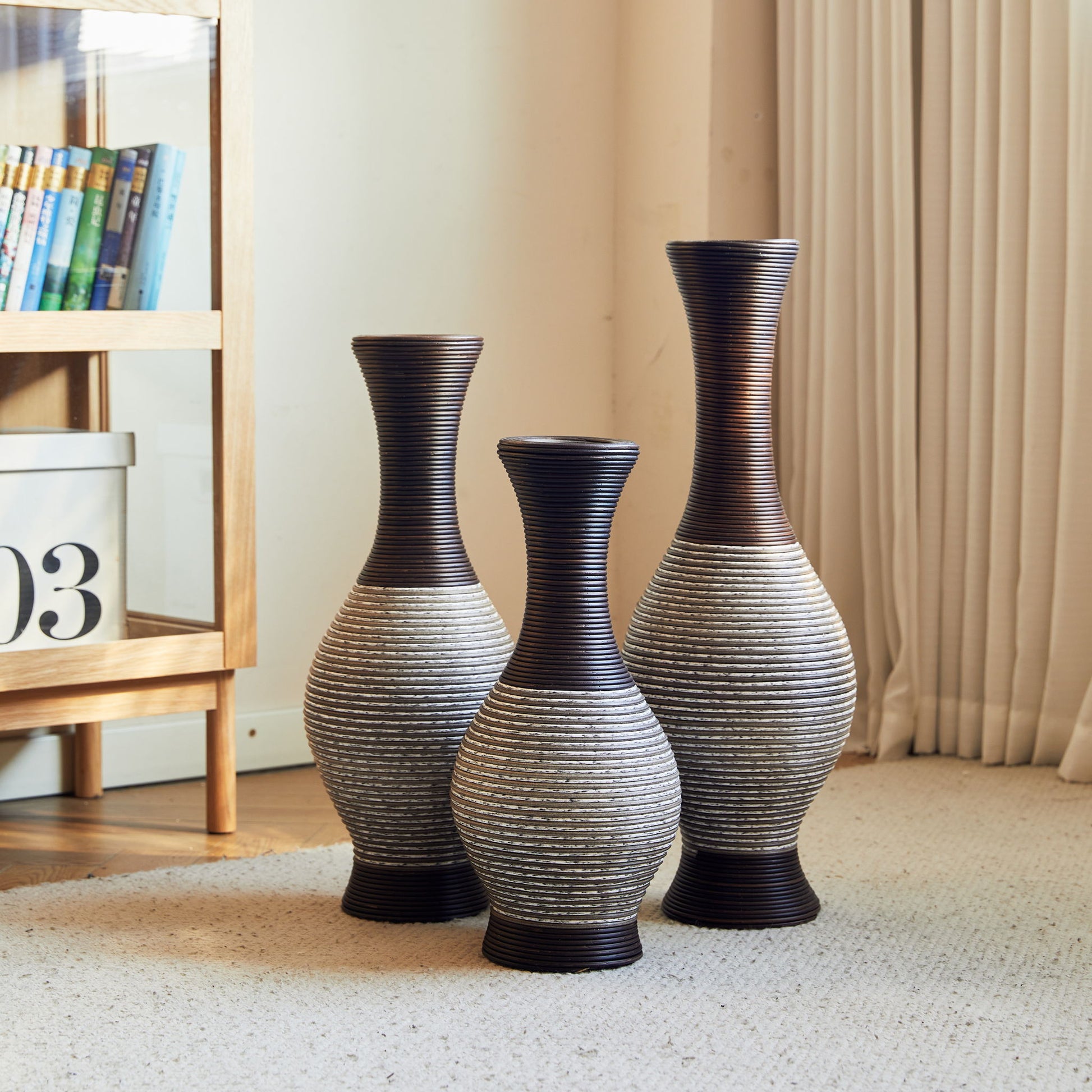 Tall Designer Floor Vase With Elegant 2 Tone Daily Nest