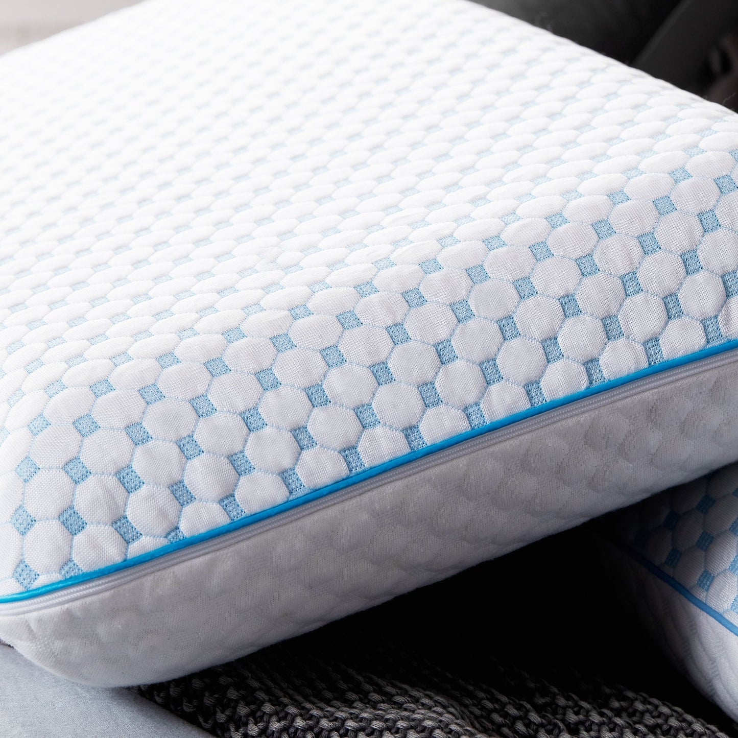 Weekender - Gel Memory Foam Pillow + Reversible Cooling Cover Weekender
