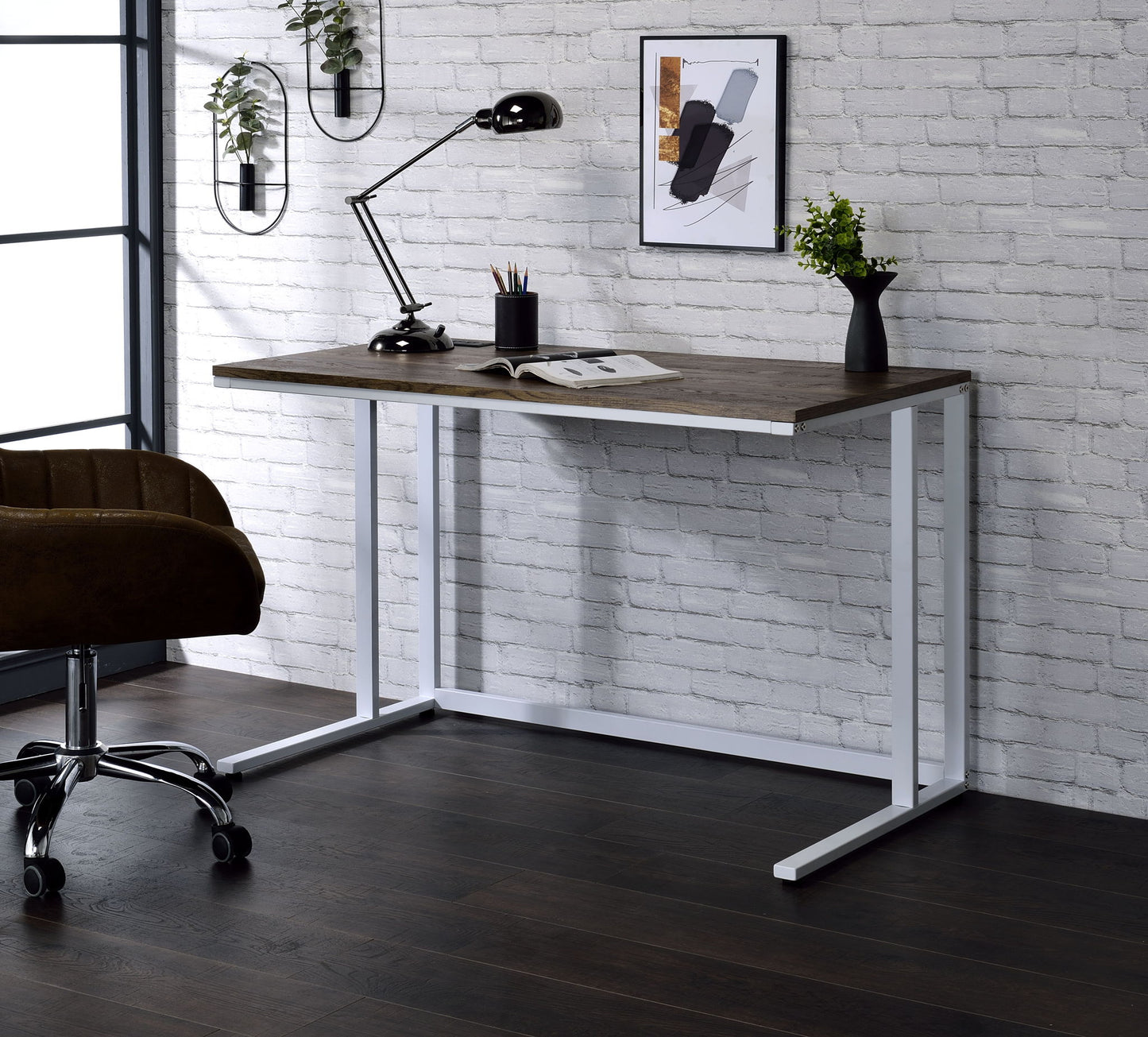 Tyrese - Writing Desk With USB Acme