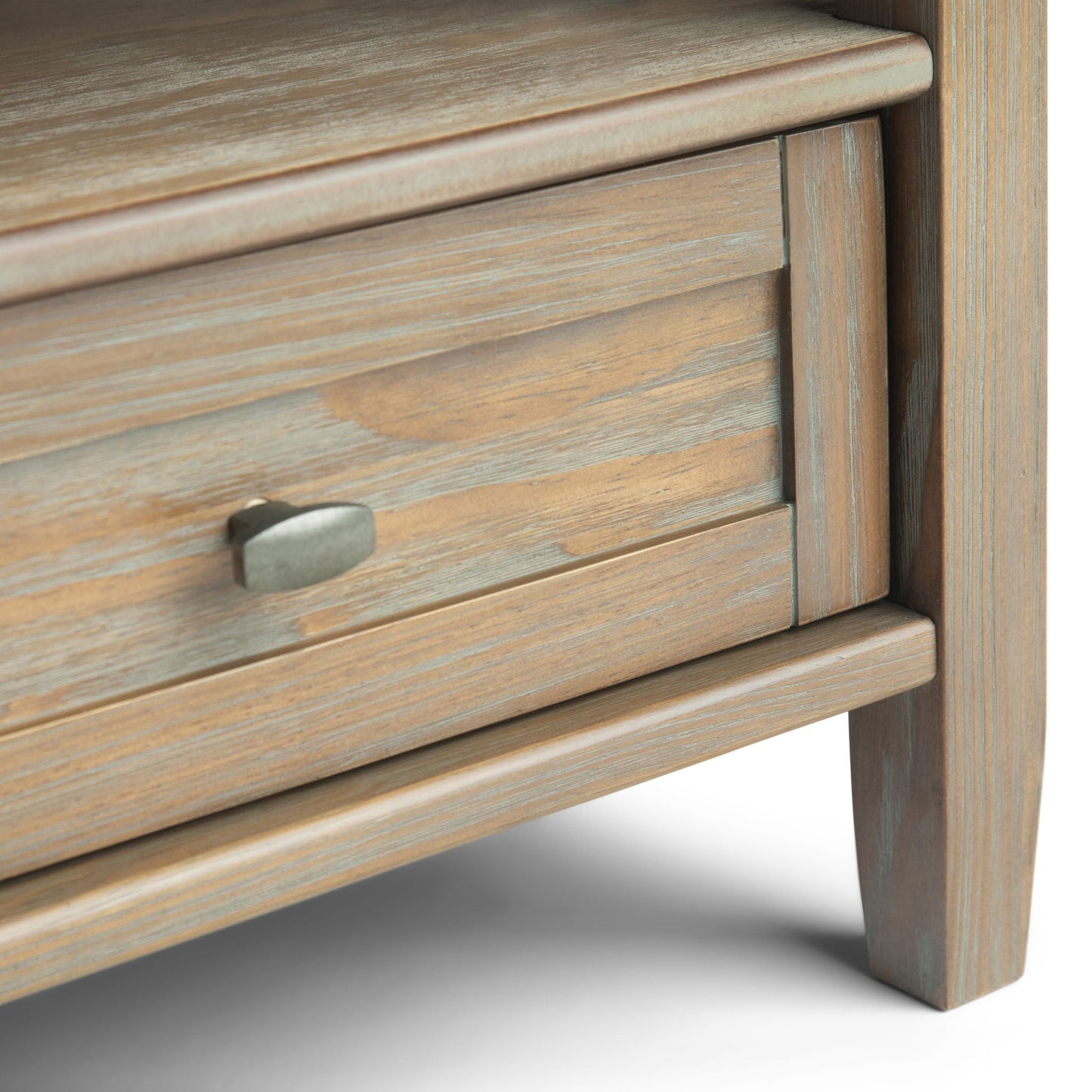 Warm Shaker - Handcrafted Table Simpli-Home