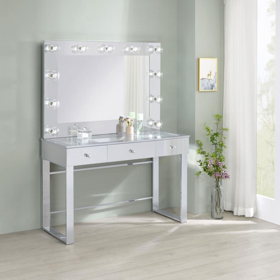 Umbridge - 3-Drawer Vanity Set With Lighting - Chrome And White CoasterEssence