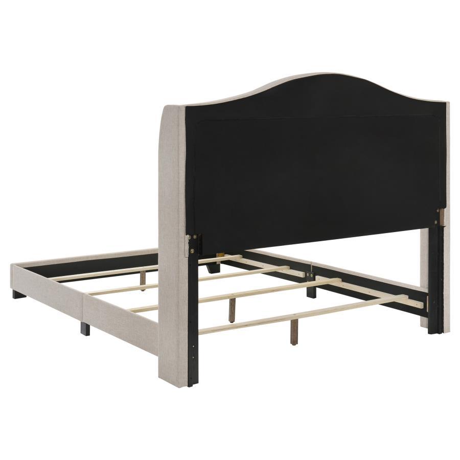 Sonoma - Upholstered Wingback Bed CoasterEssence