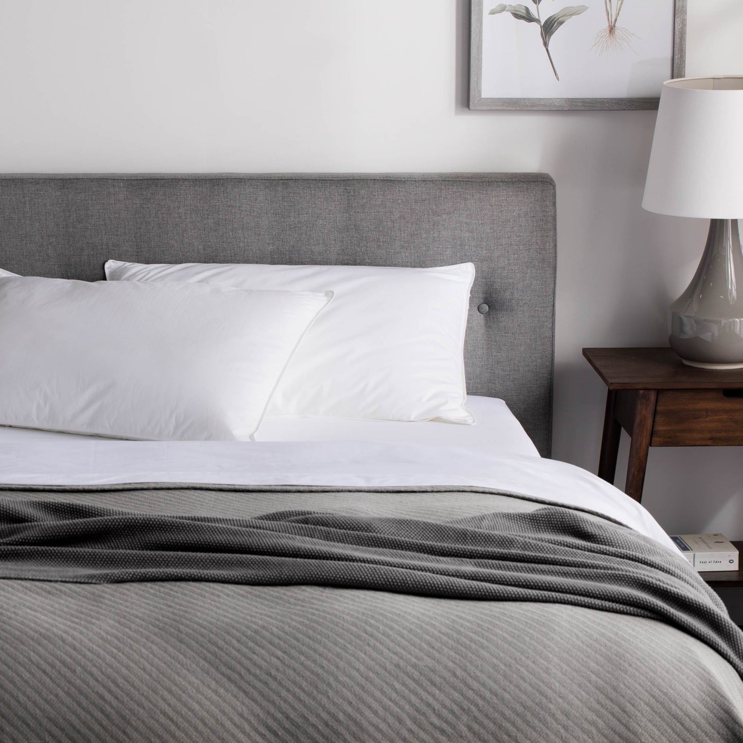 Weekender - Compressed Pillow Weekender