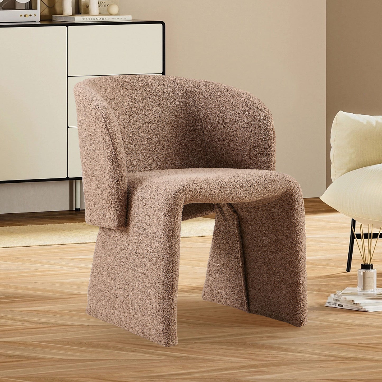 Modern Accent Chair Brown Single Sofa Chair, Upholstered Side Chair Teddy Comfy Chair For Dining Room / Bedroom / Living Room / Reception Home Essentials
