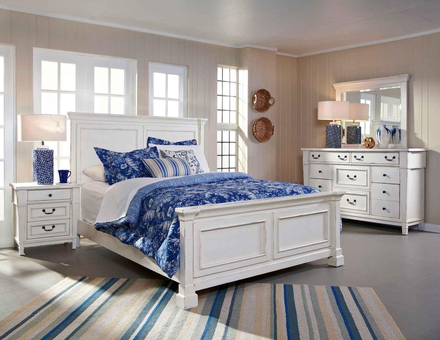 Coastal Panel Bed Emerald Home