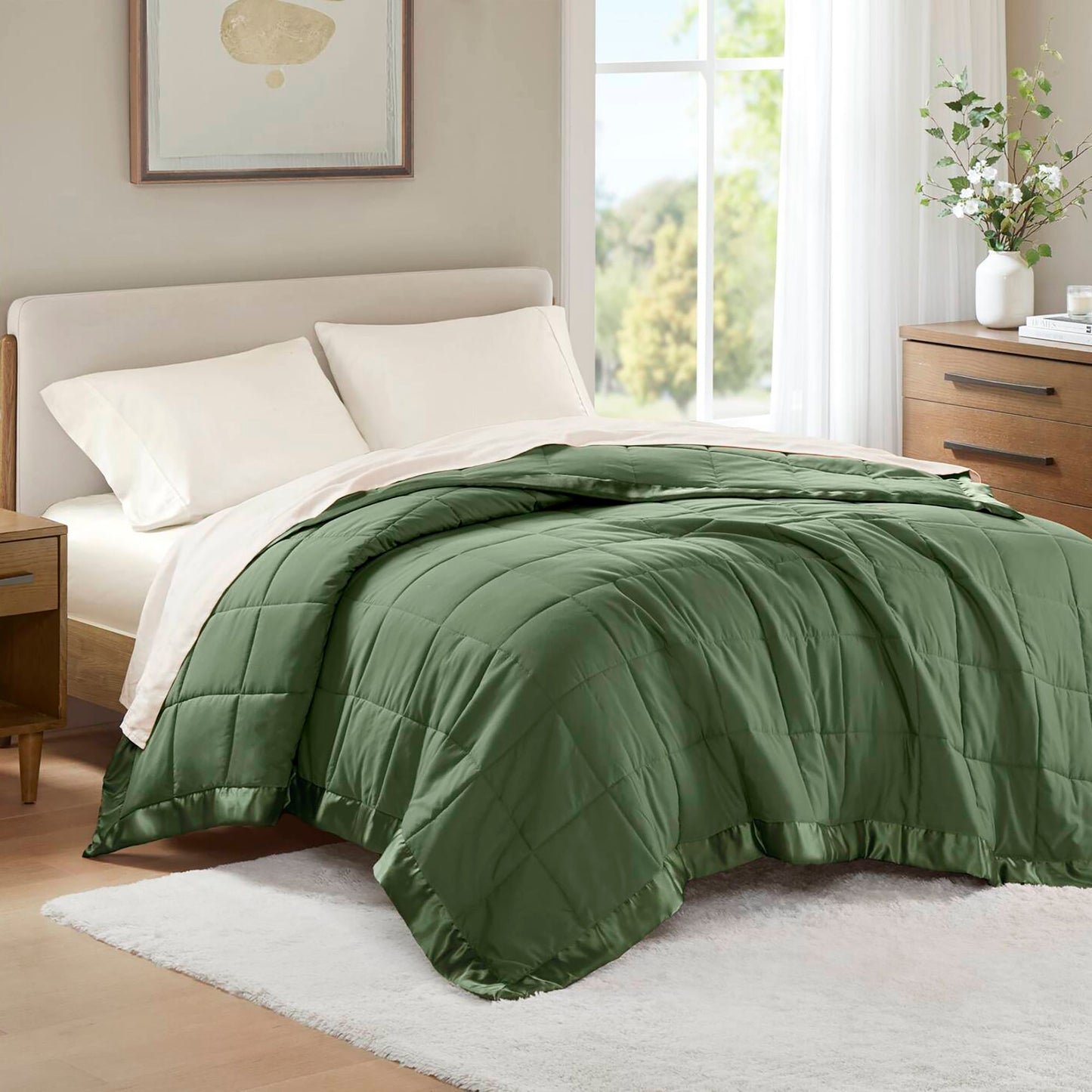 Windom - Twin Lightweight Down Alternative Blanket With Satin Trim - Green Madison Park