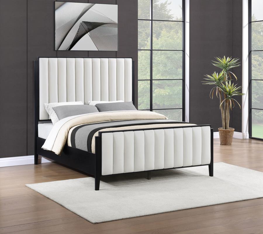 Brookmead - Upholstered Bed Coaster Fine Furniture