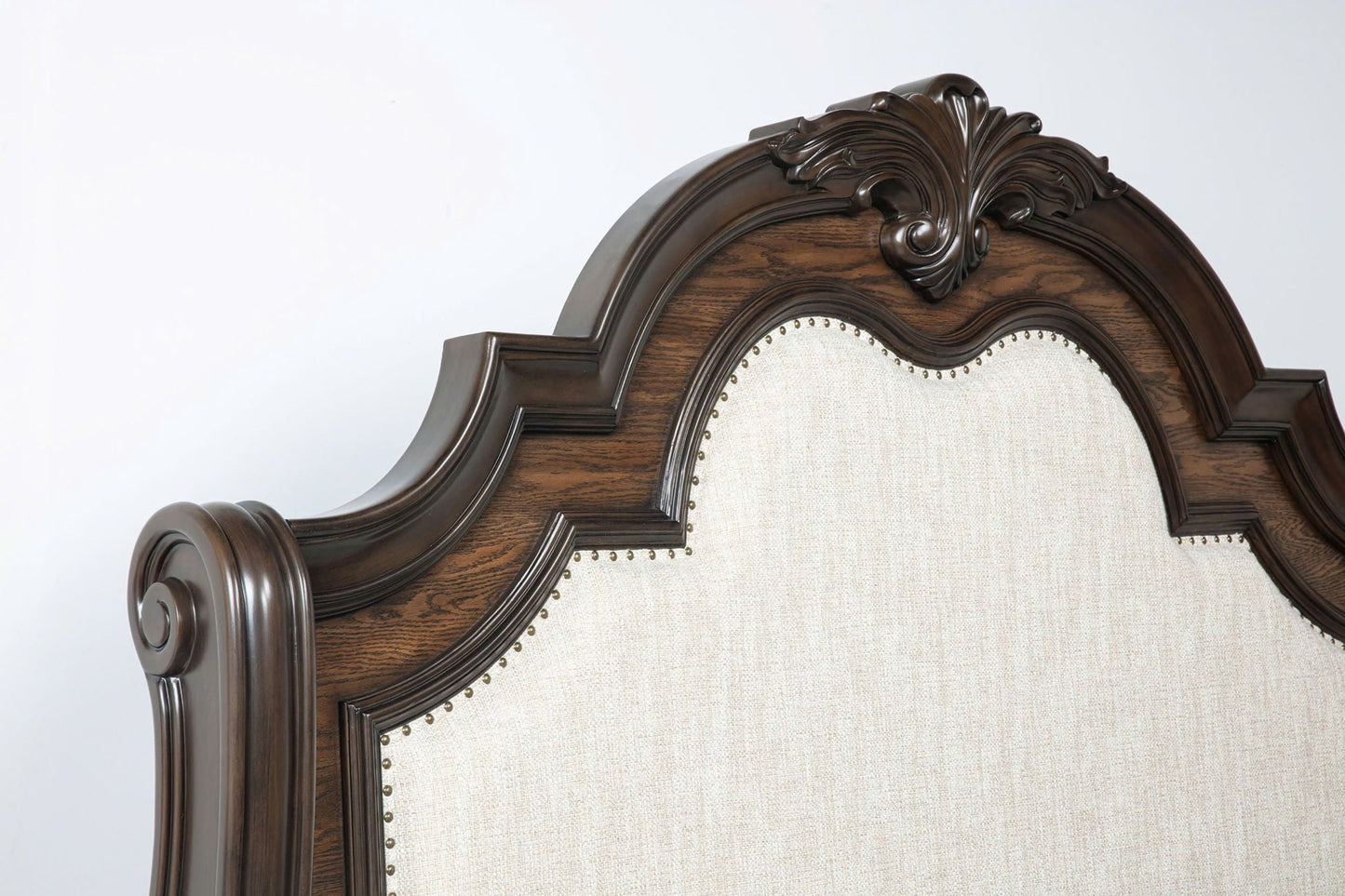 Ludwig - Upholstered Bed Crown Mark