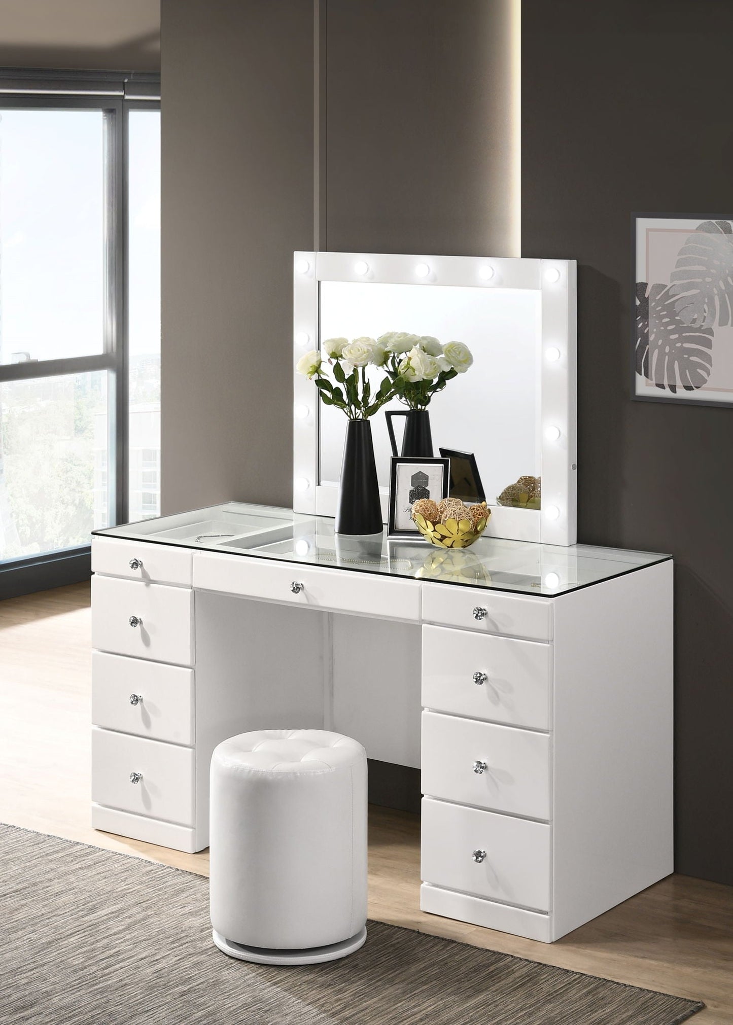 Avery - Vanity Set Crown Mark