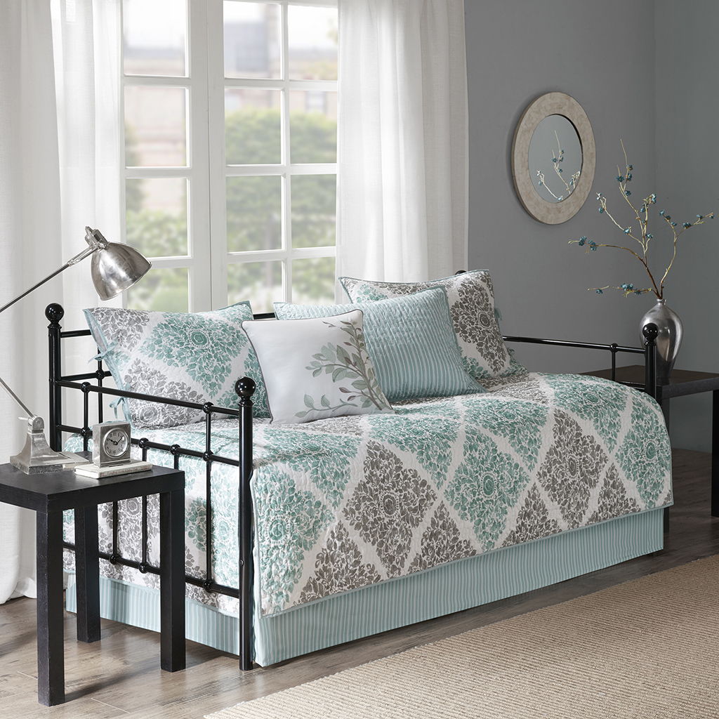 Claire - Twin Reversible Daybed Cover (Set of 6) - Aqua Madison Park