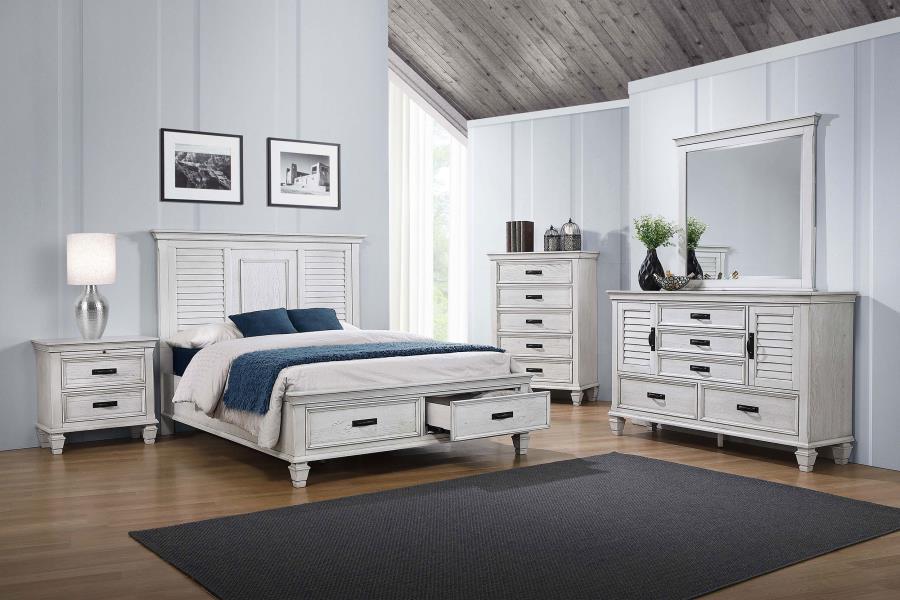 Franco - Dresser Mirror CoasterEssence