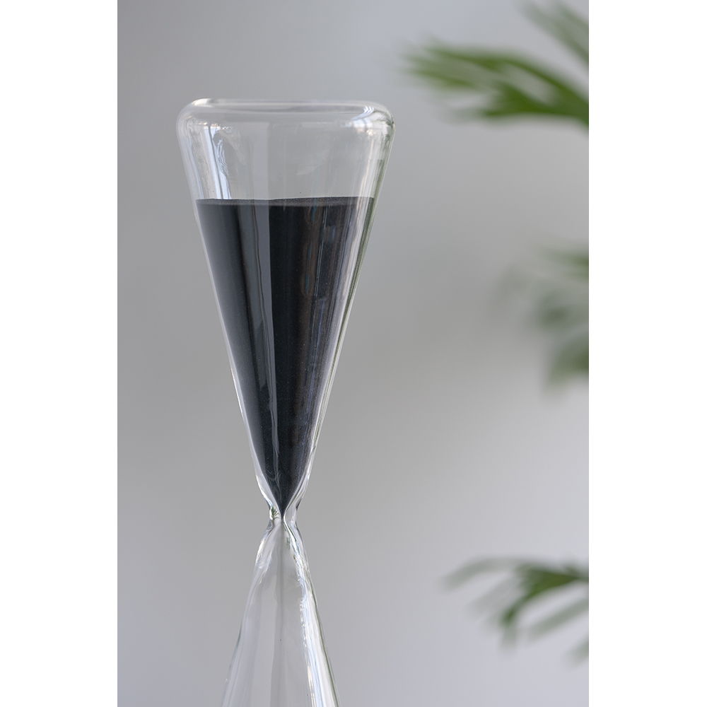 Triangular Shape Hourglass, Sand Daily Nest