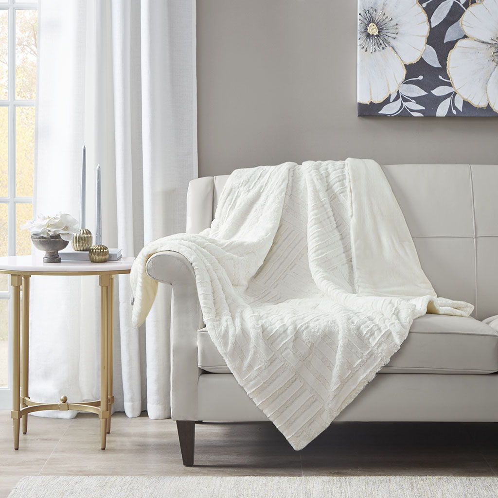 Arctic - Ultra Down Alternative Throw - Ivory Madison Park