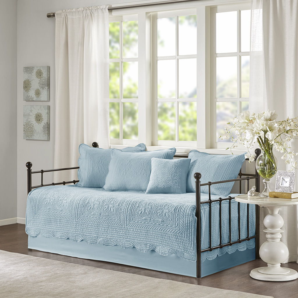 Tuscany - 6 Piece Reversible Scalloped Edge Daybed Cover Set - Blue Madison Park