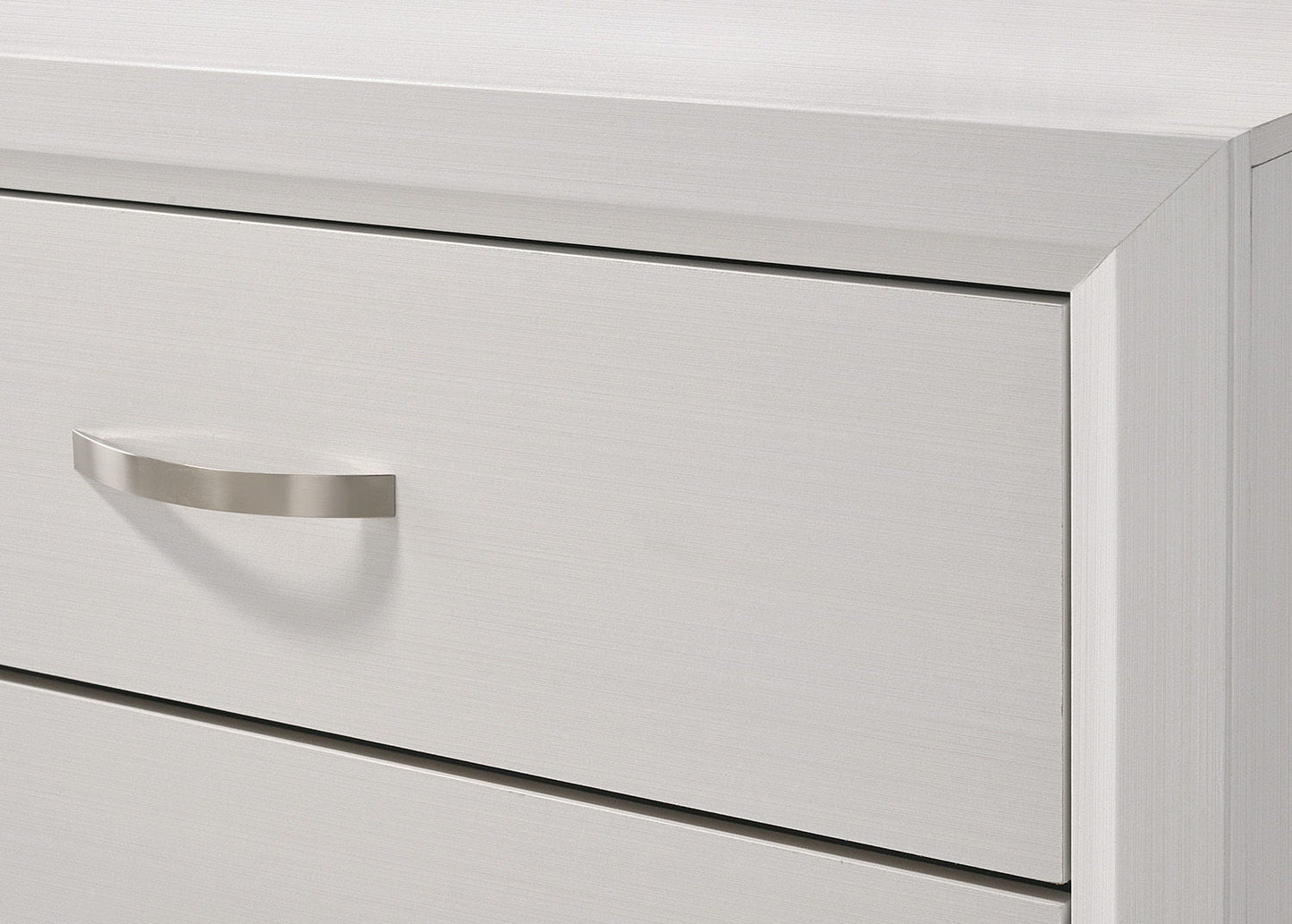 Akerson - Accent Chest Crown Mark
