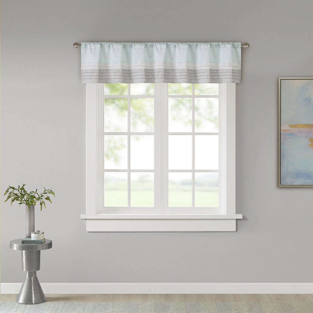 Amherst - Polyoni Pintuck Valance - Aqua Madison Park