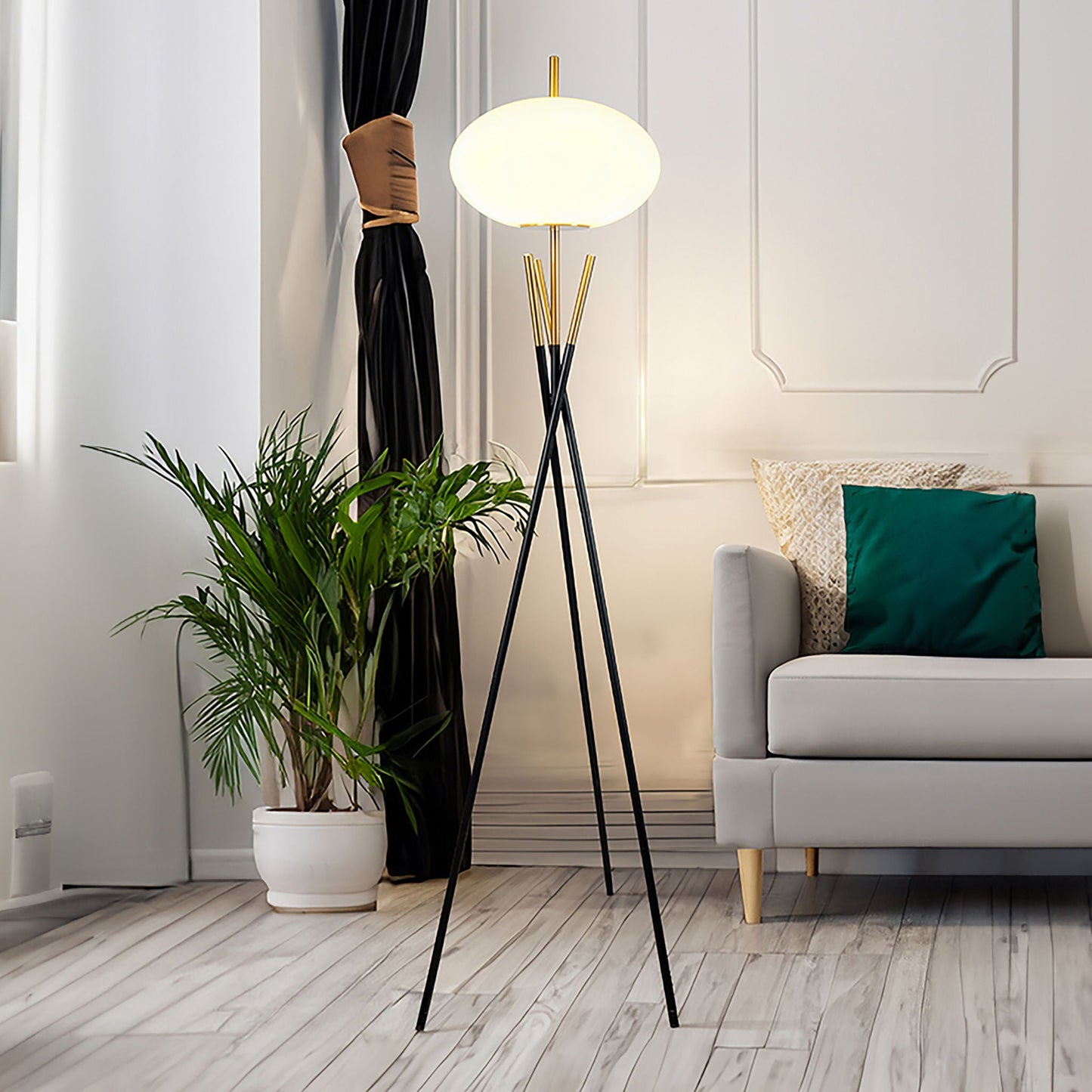 Floor Lamp - Black / Gold Crown Mark