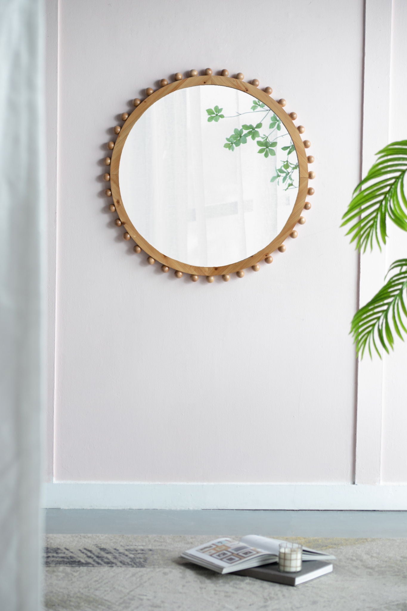 Wood Round Mirror With Beaded Frame, Circle Wall Mirror For Living Room Bedroom Entryway - Brown Daily Nest