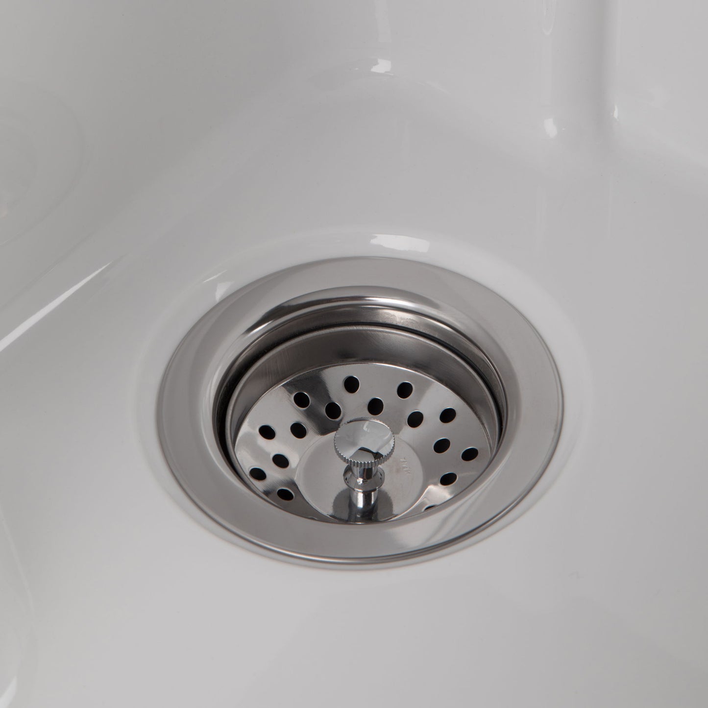 Maile - Laundry Cabinet With Pull-Out Faucet And Abs Sink - Pure White Simpli-Home