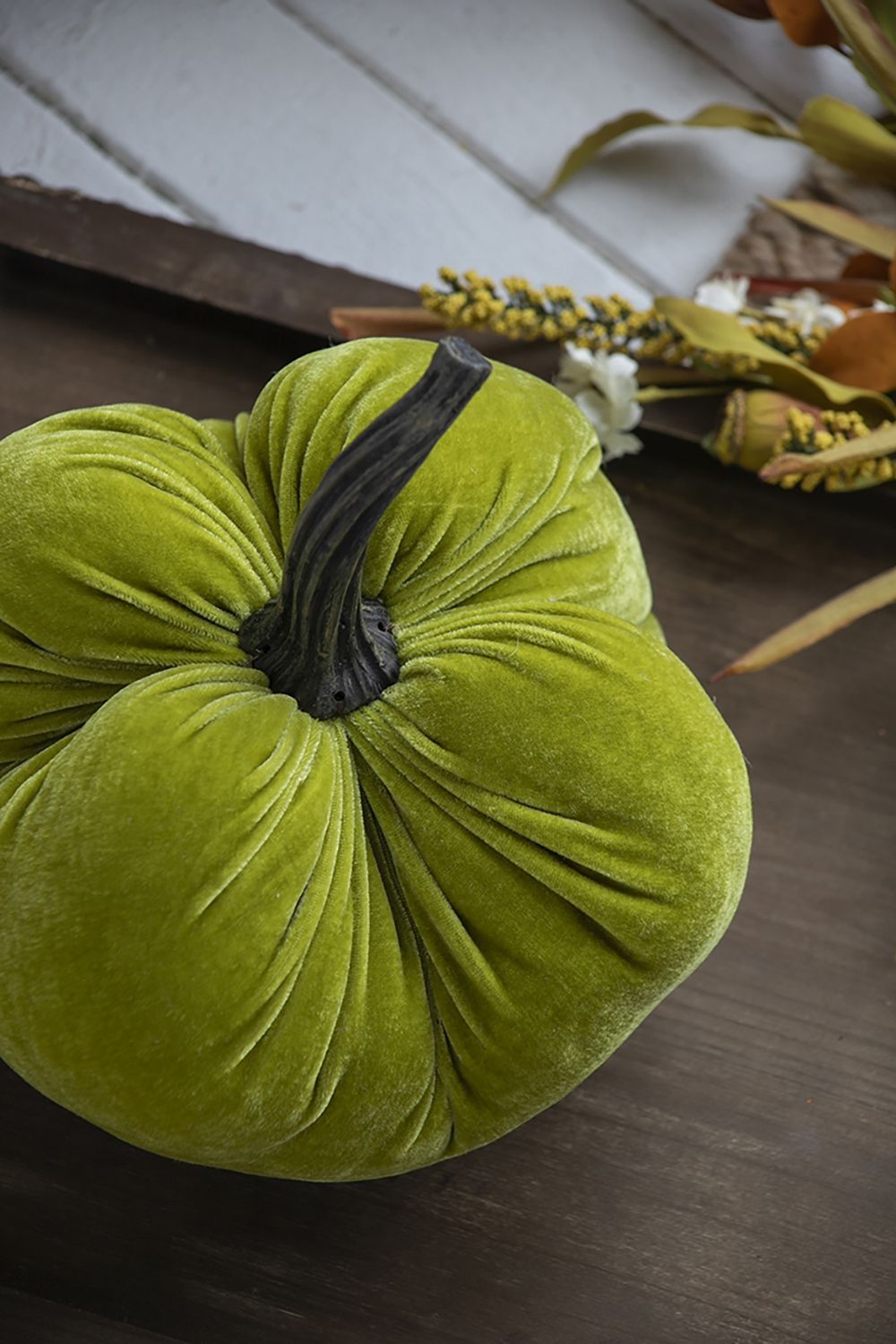 Velvet Weighted Pumpkin With Resin Stem Apple, Pumpkin Ornament Decor For Holiday Harvest Festival Fall Festival & Thanksgiving (Set of 2) - Green Daily Nest