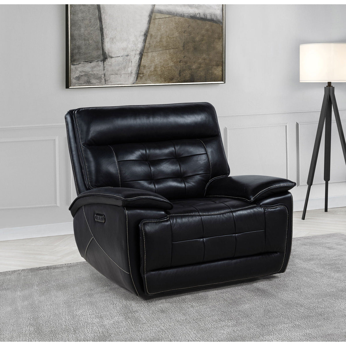 Hayden - Power Recliner With Dual Control, USB Charging Ports - Black Furniture Max