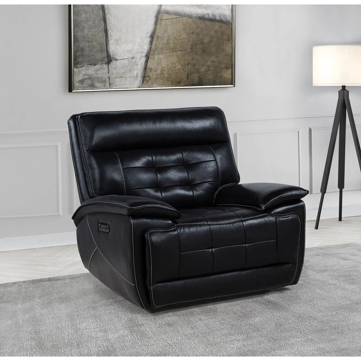 Hayden - Power Recliner With Dual Control, USB Charging Ports - Black Furniture Max