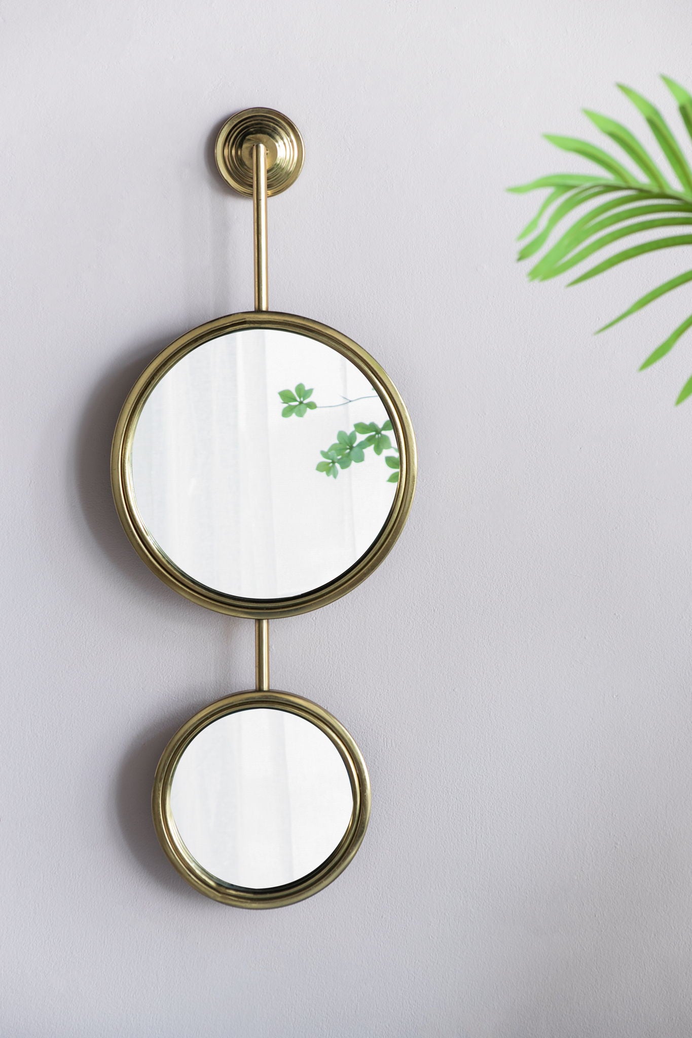 2 Circle Mirrors For Wall Decor, Unique Contemporary Wall Mirror For Living Room Bedroom Entryway - Gold Daily Nest