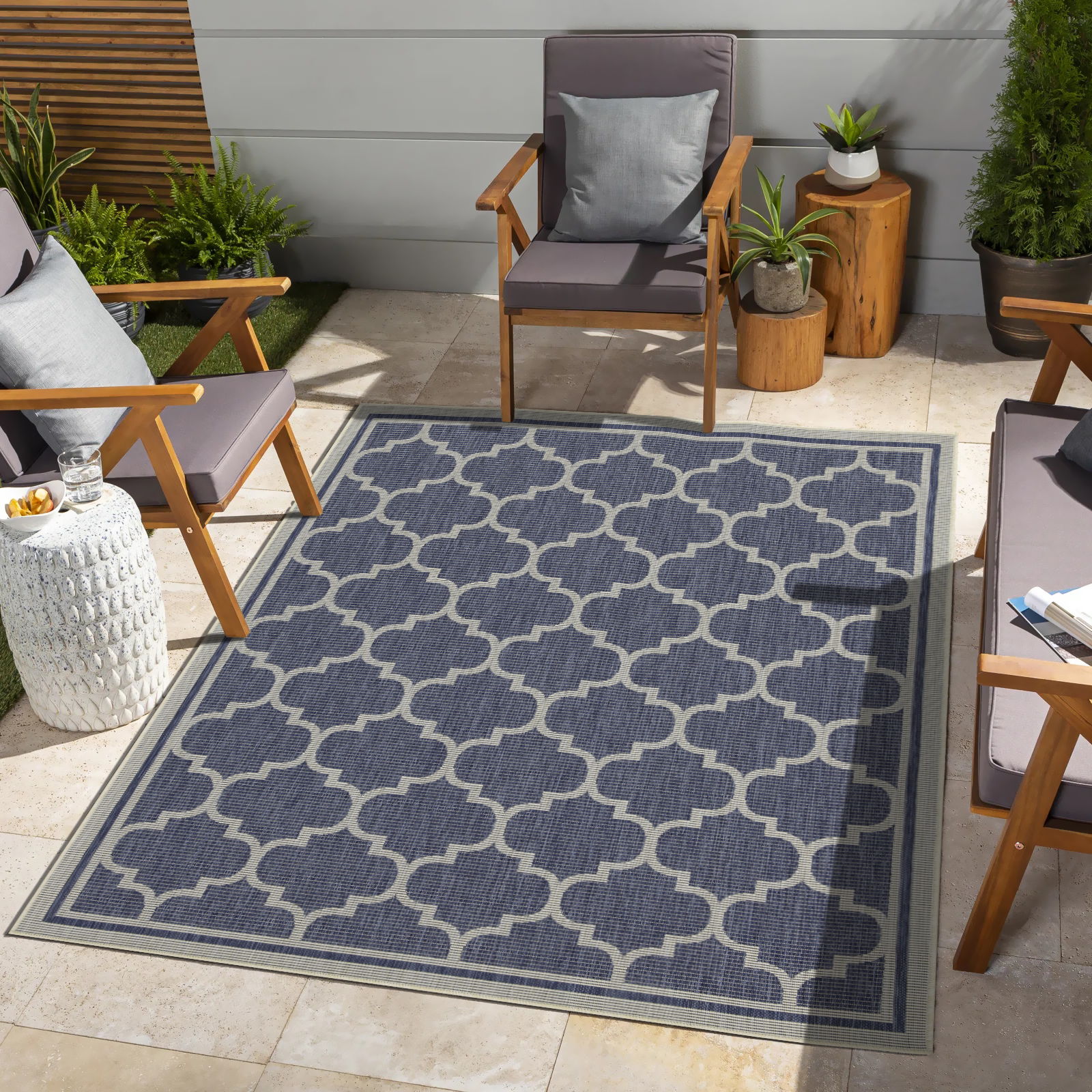 Sunshine - 2'7" X 7'3" Polypropylene Indoor / Outdoor Area Rug Icona Home Decor