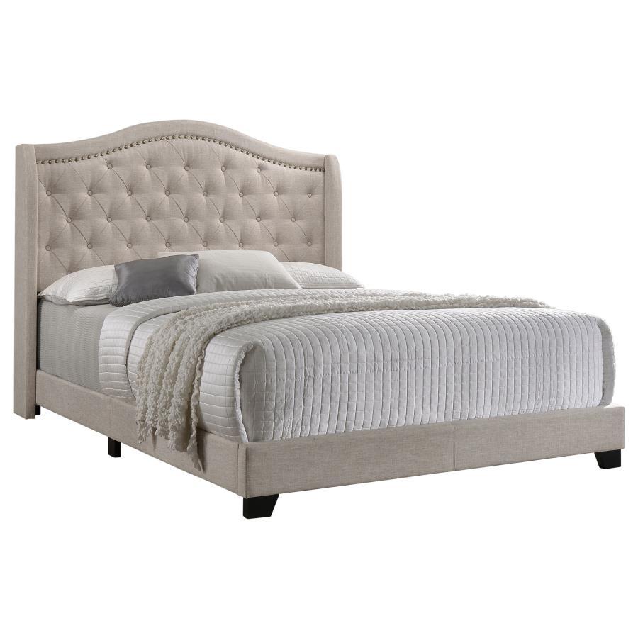 Sonoma - Upholstered Wingback Bed CoasterEssence