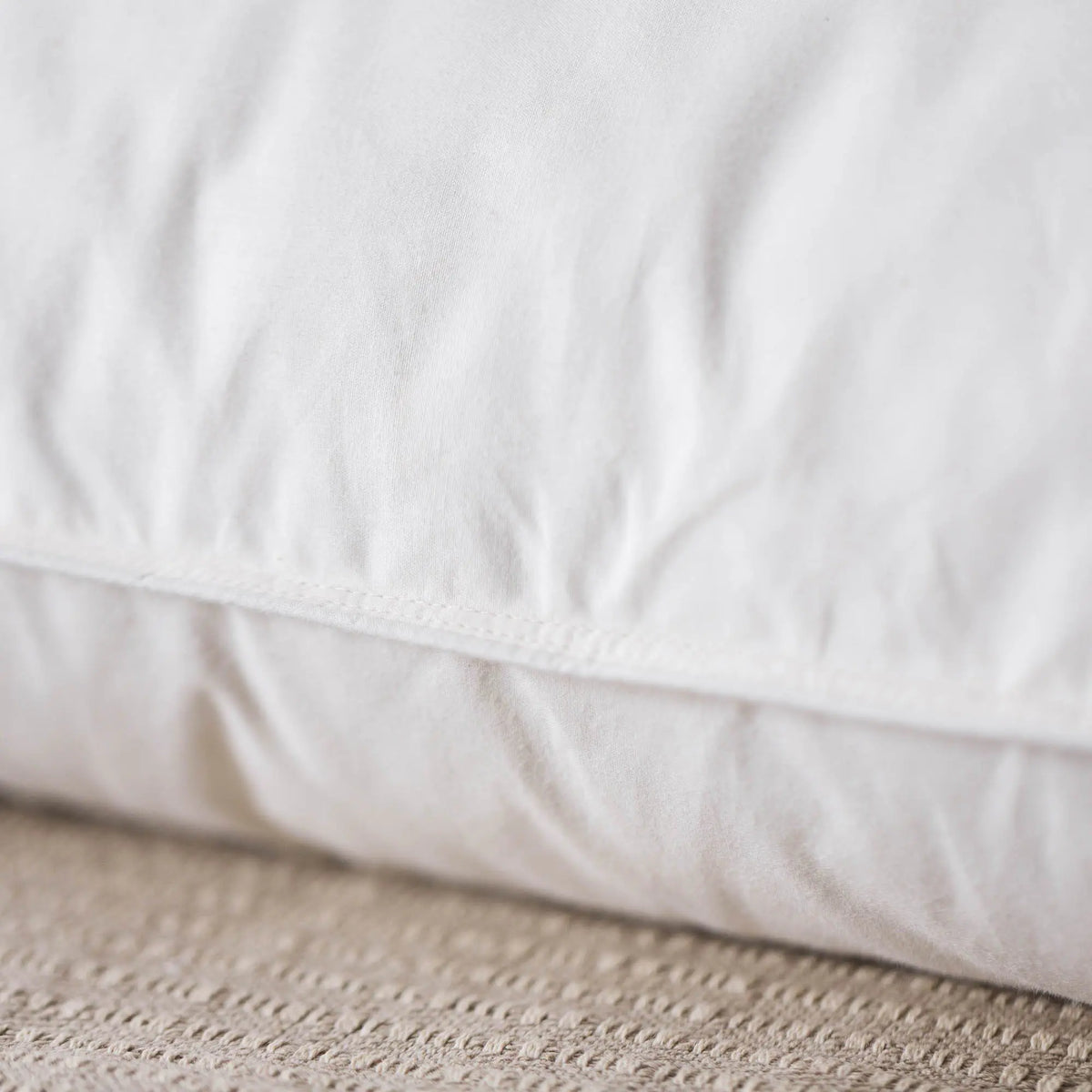 Z TripleLayer - Down Pillow Malouf