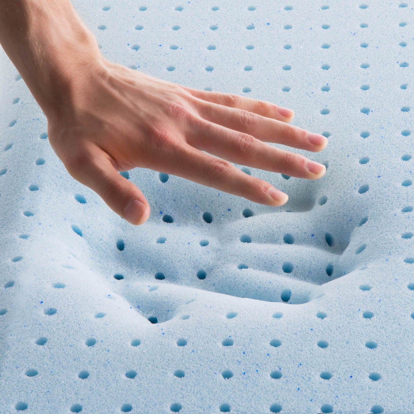 Weekender - Gel Memory Foam Pillow Weekender