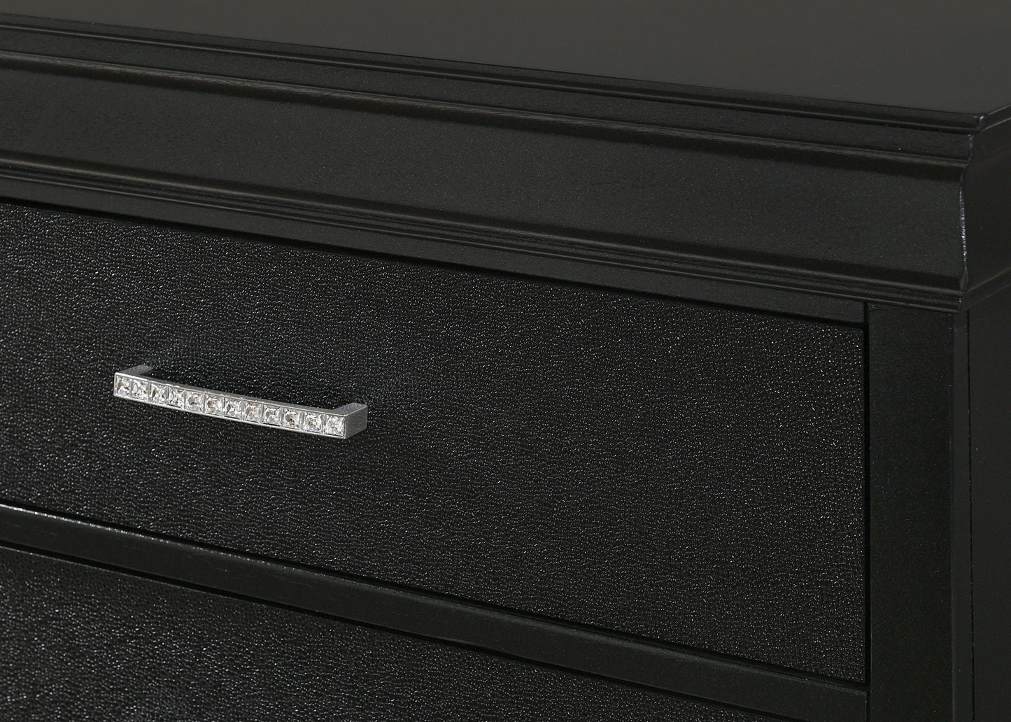 Amalia - Accent Chest Crown Mark
