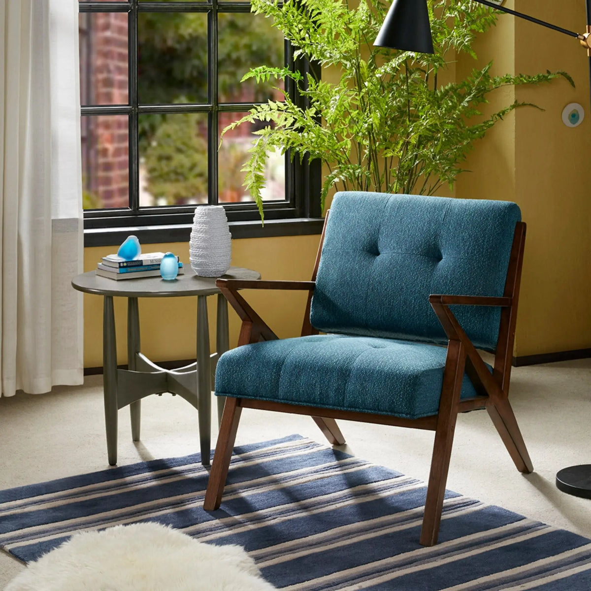 Lounge Chair With Tufted Upholstery And Solid Frame JLA