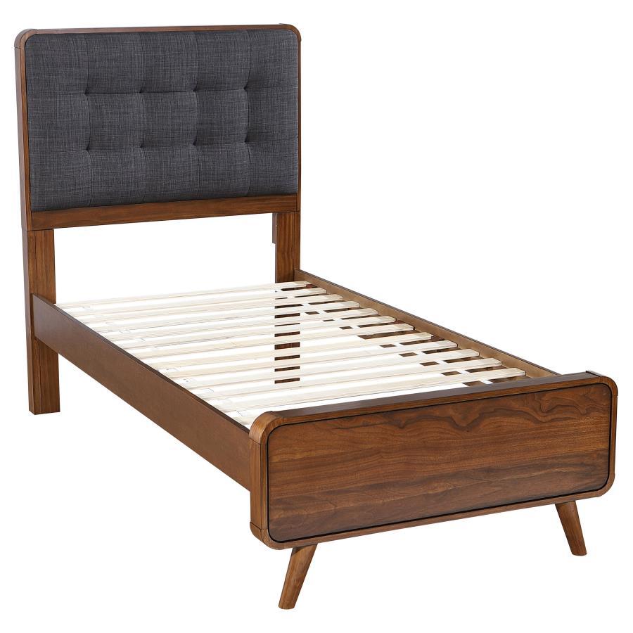 Robyn - Wood Panel Bed Coaster Fine Furniture