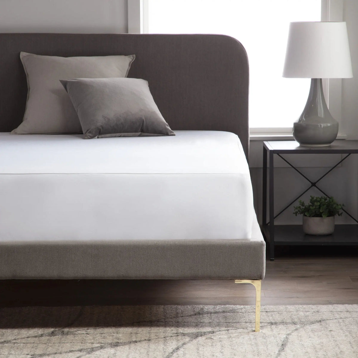 Weekender - Hotel-Grade 5-Sided Mattress Protector Weekender