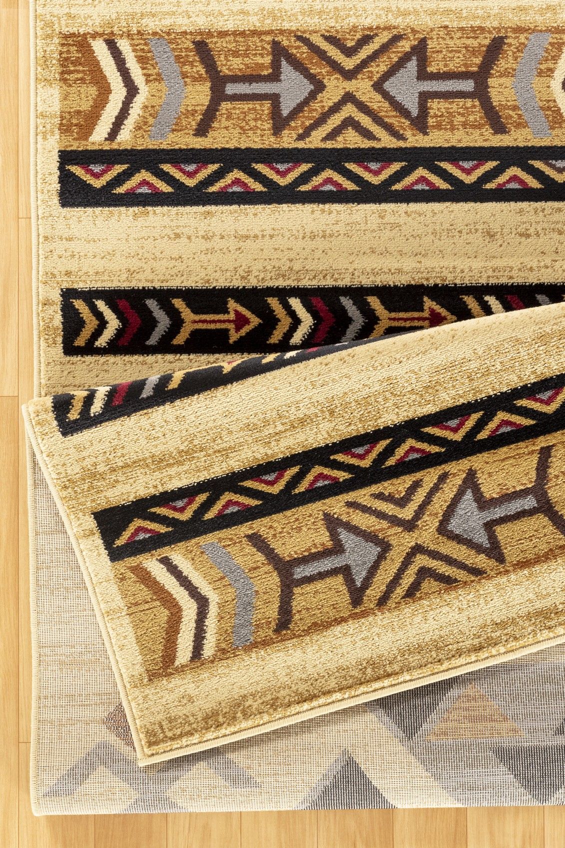 Tribes - 5'3" X 7'3" Southwest Area Rug Polypropylene - Cream Icona Home Decor
