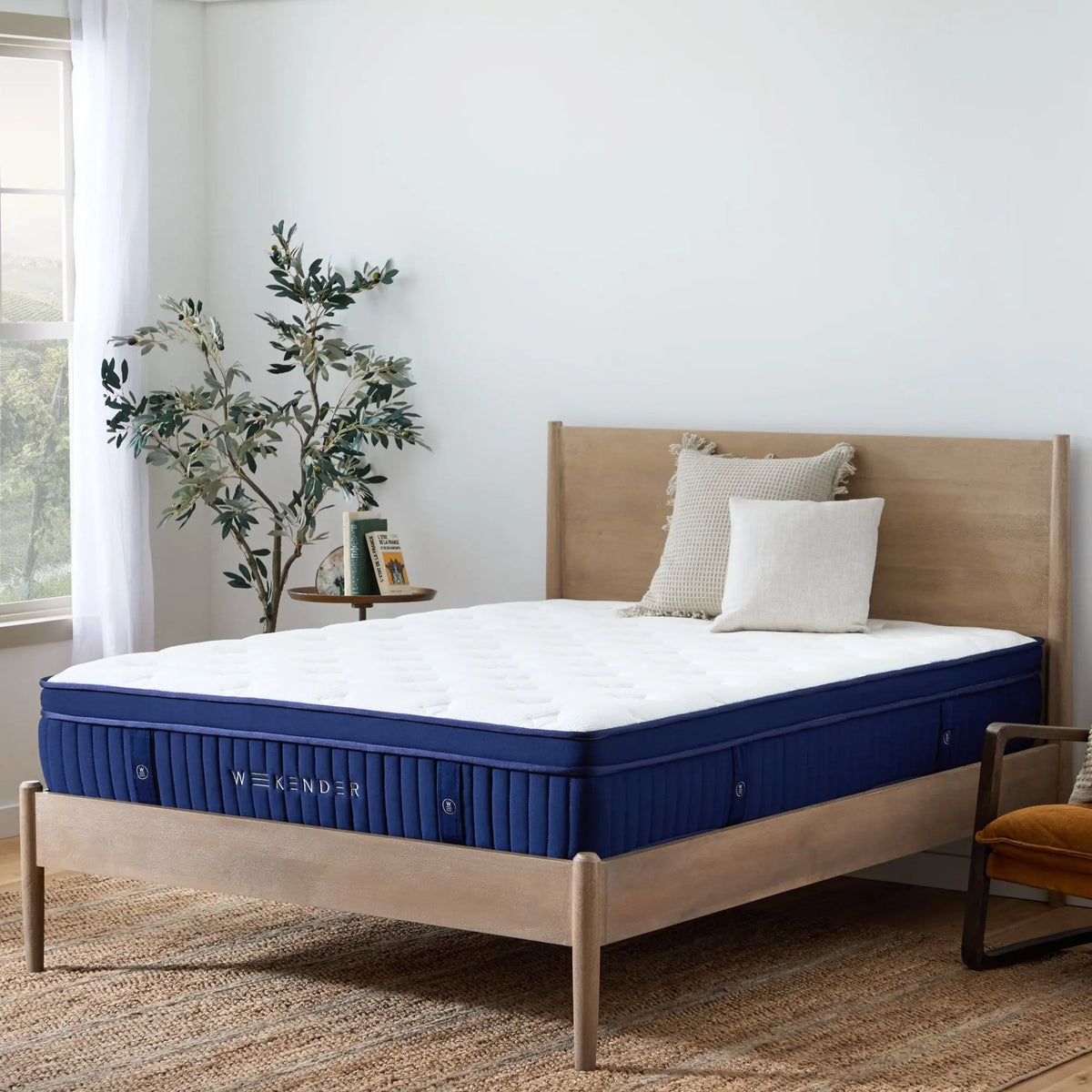Weekender - 11" Euro Top Hybrid Mattress Weekender