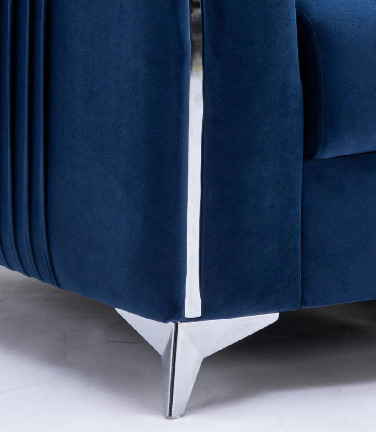 Wenona - Modern Elegance Chair Acme
