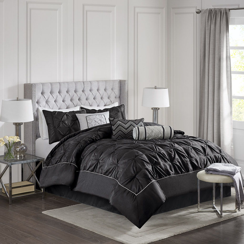 Laurel - Queen 7 Piece Tufted Comforter Set - Black Madison Park