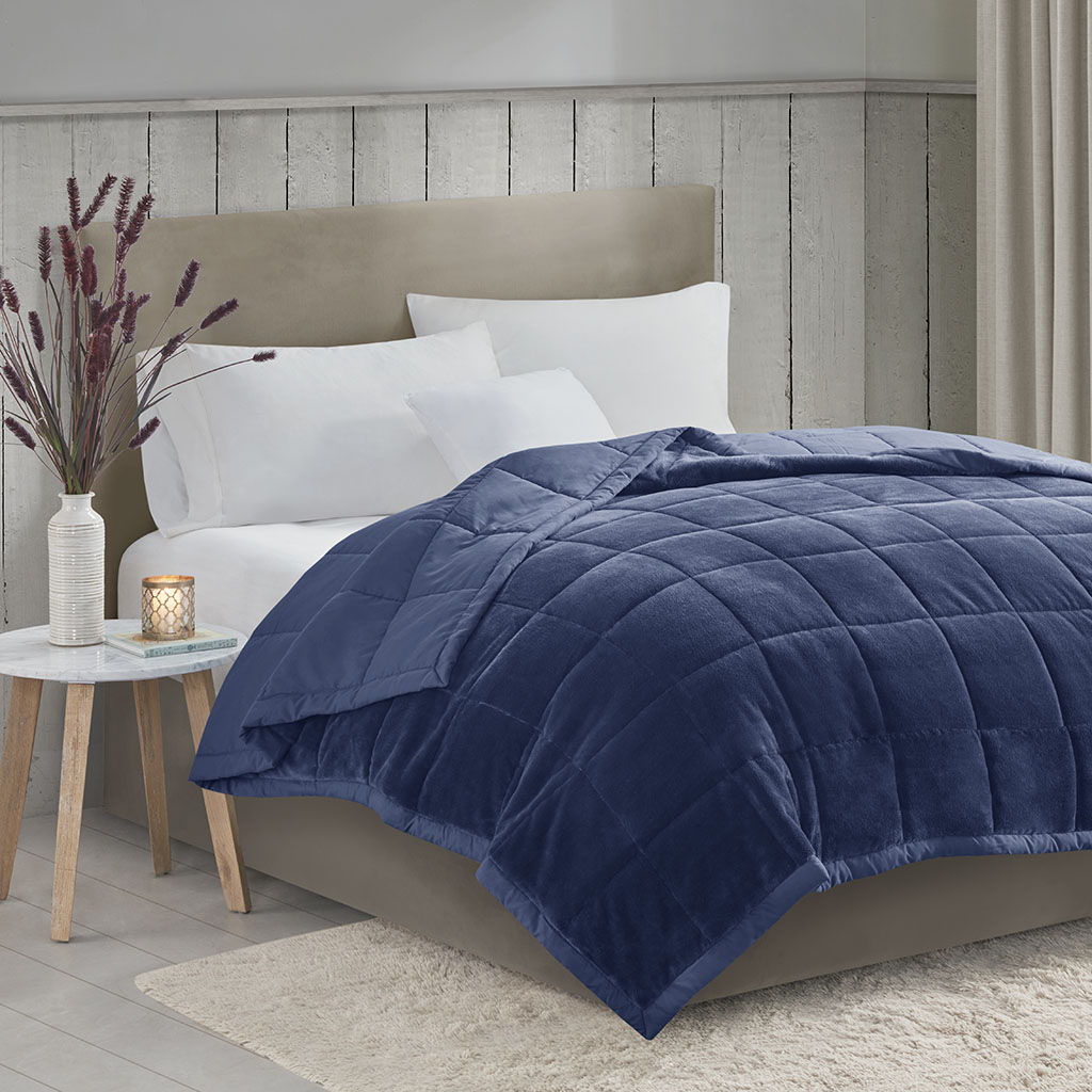 Coleman - Twin Reversible Down Alternative Blanket With HeiQ Smart Temp Treatment - Navy Madison Park