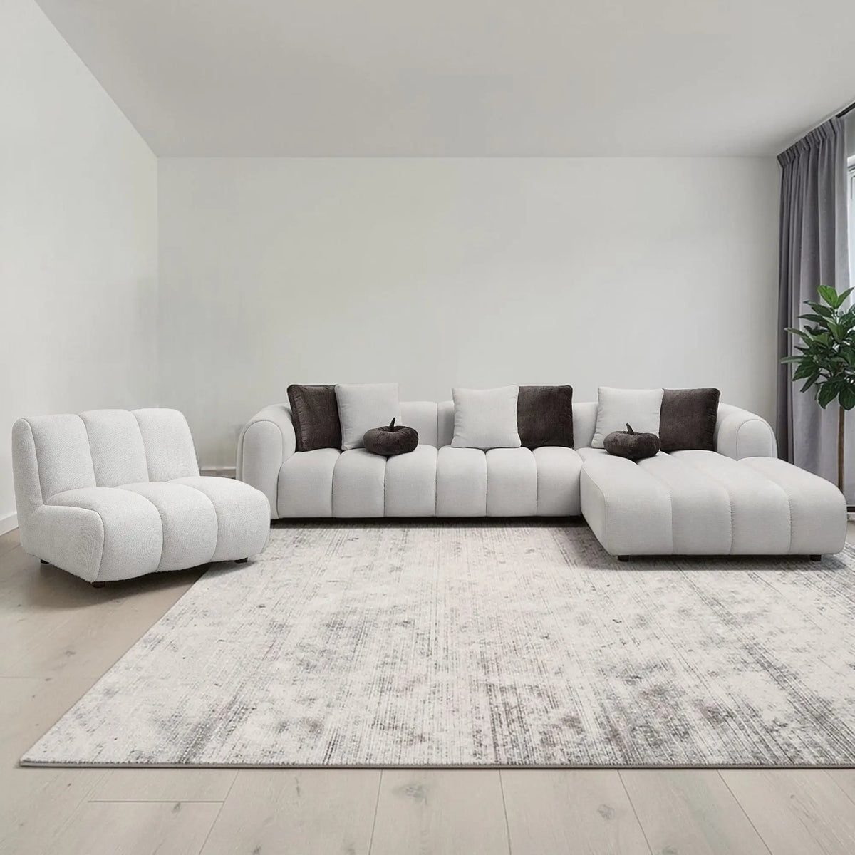 Manilla - Sectional Sofa With Chair - Ivory White Acme