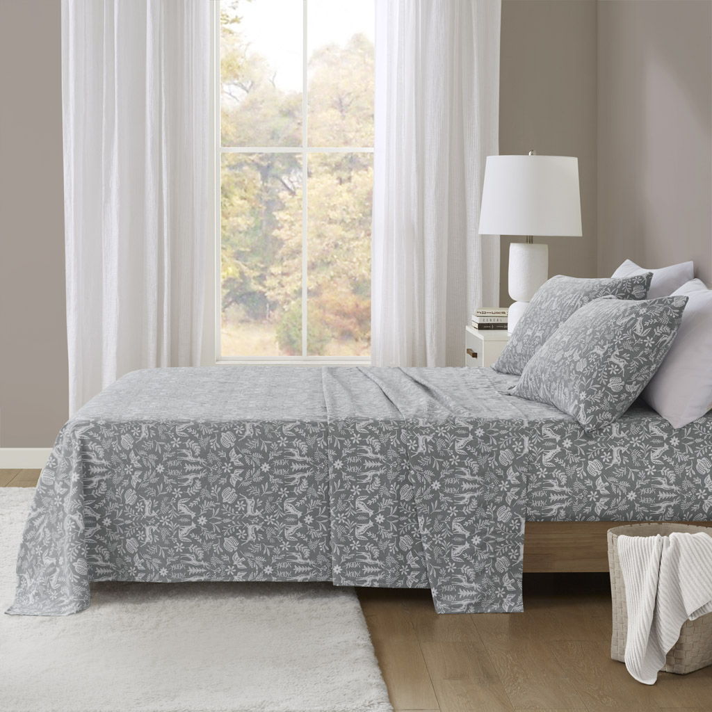 Oversized Flannel - 4 Piece Full Sheet Set - Sage Winter Fauna Beautyrest