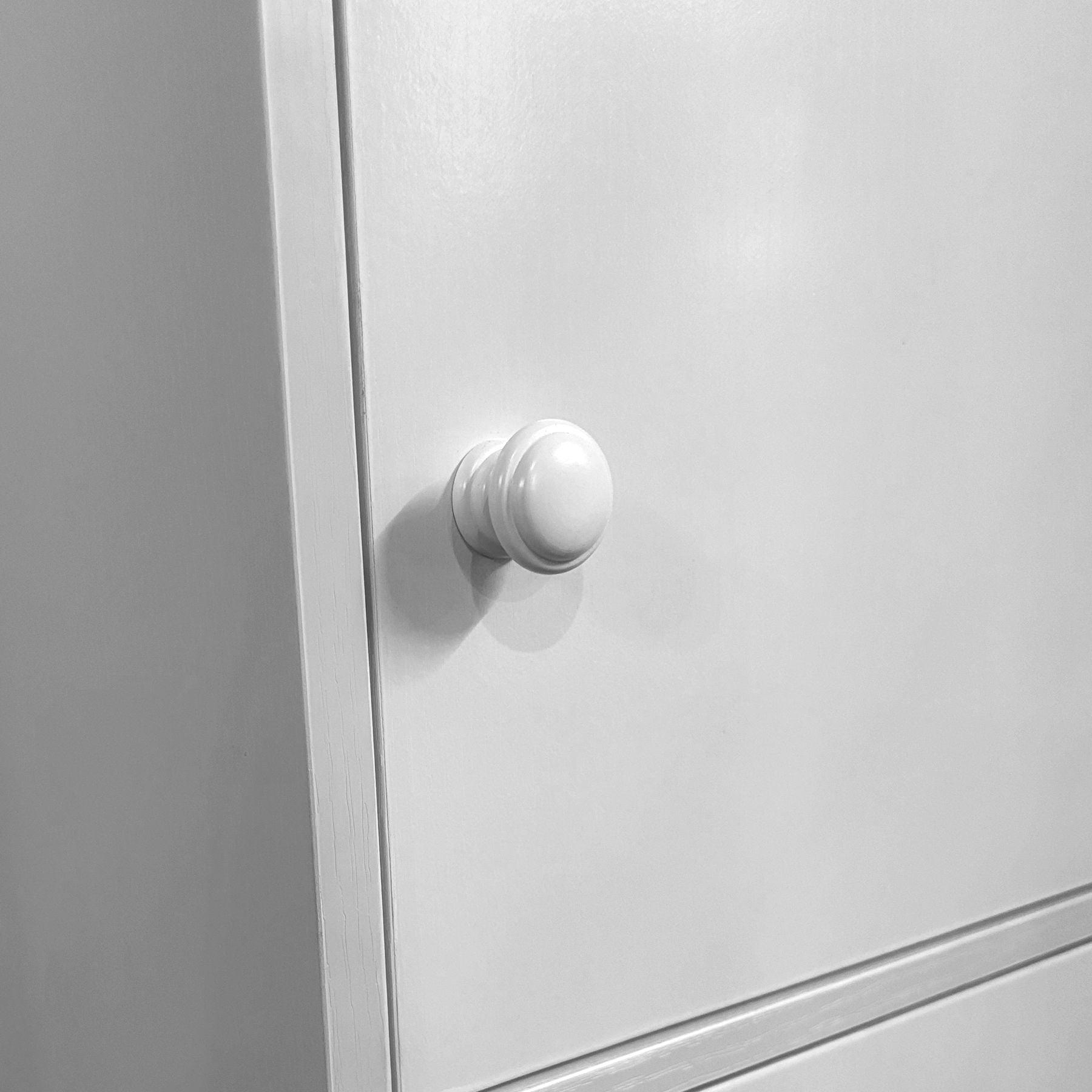3 Door Storage Utility Cabinet Entryway Living Room Garage Hallway Bathroom Knob Handle - White Home Essentials