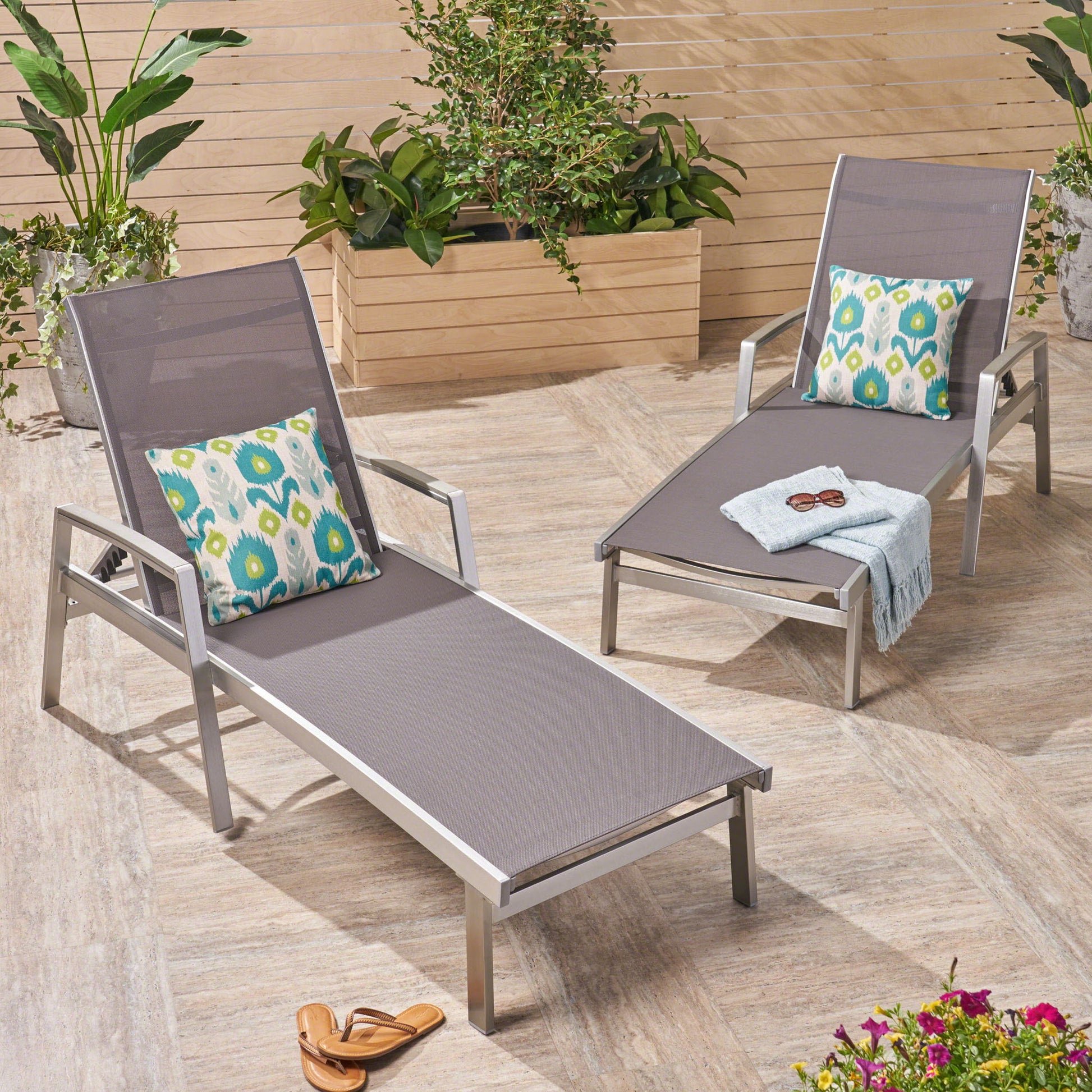 Oxton - Chaise Lounge Stylish Outdoor Seating Noble House
