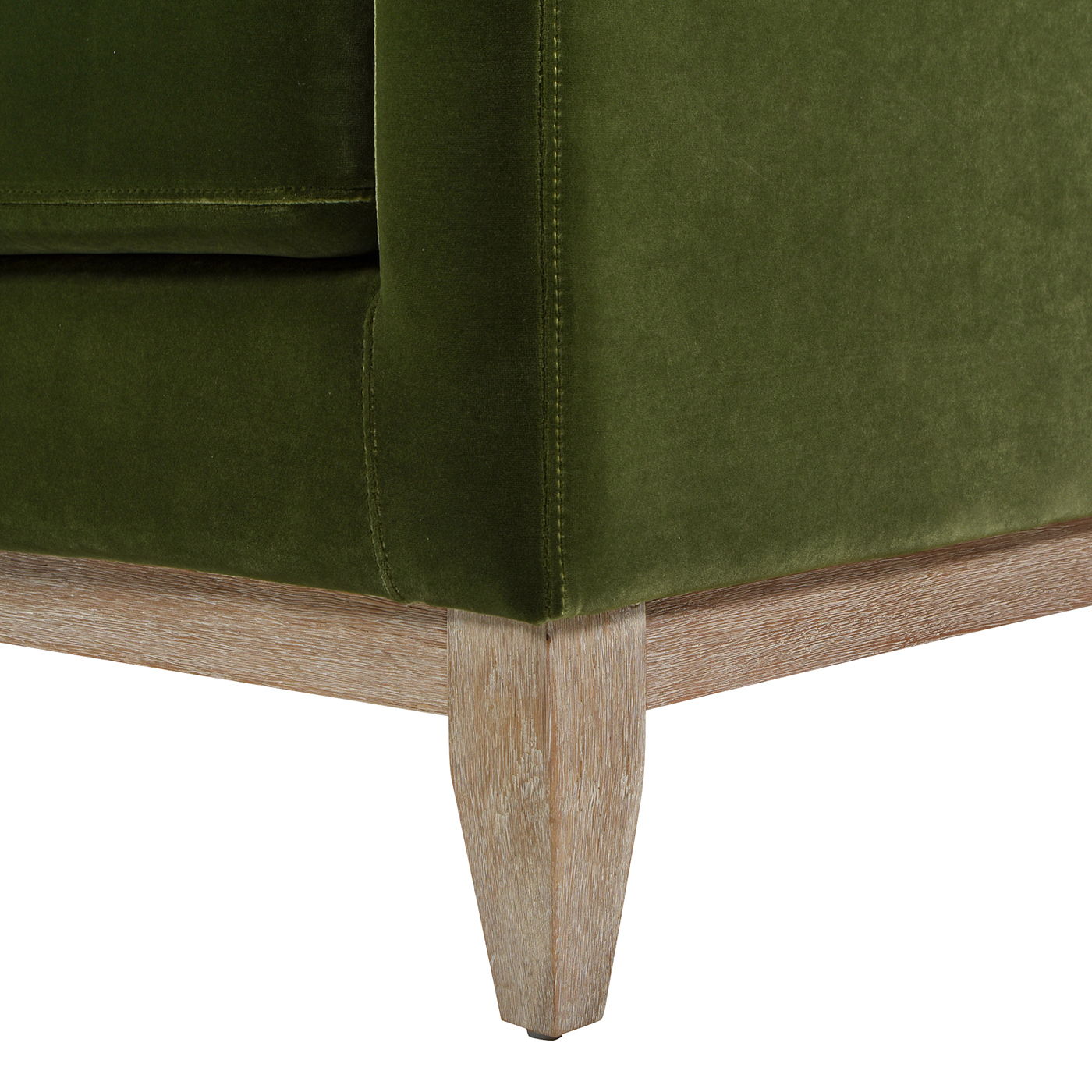 Pasadena - Modern Farmhouse Sofa Jennifer Taylor Home