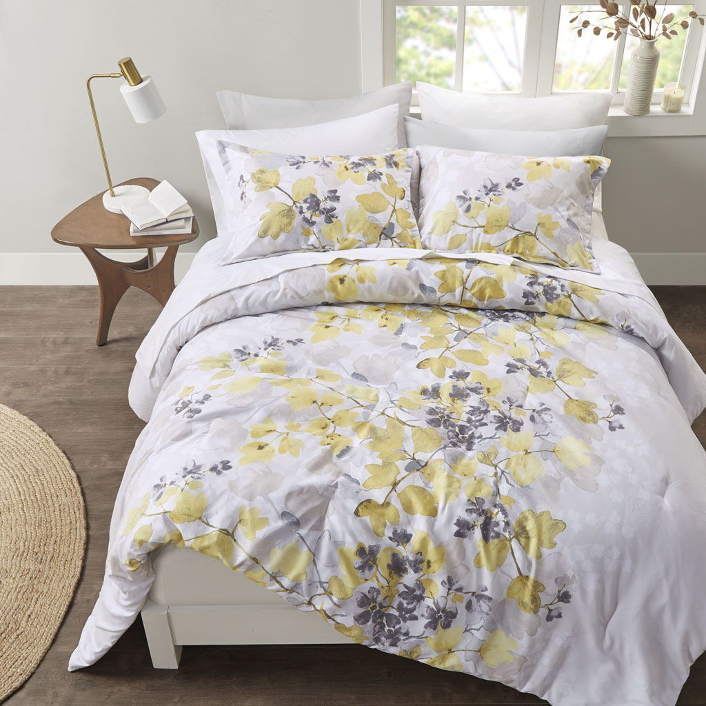 Alexis - Queen Comforter Set With Bed Sheets - Yellow Madison Park Essentials
