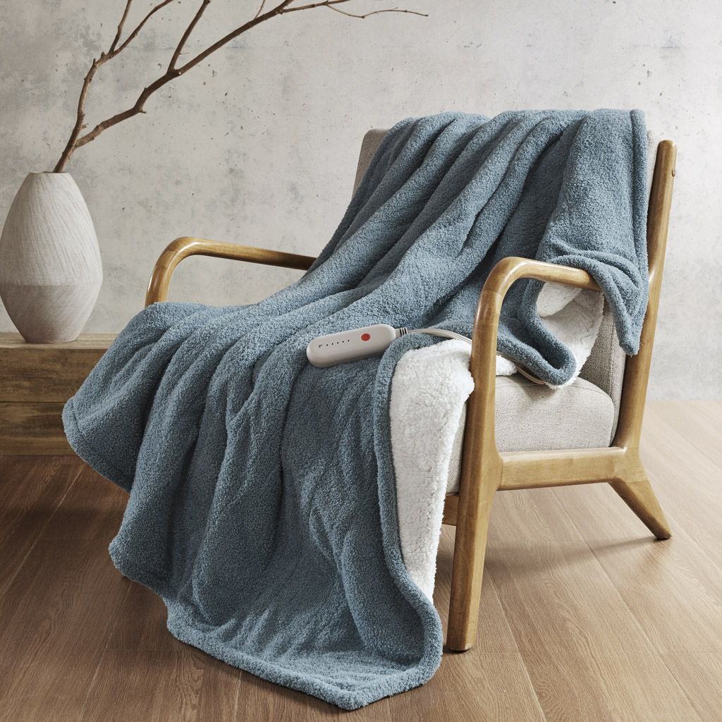 Amira - Dream Soft Heated Throw - Blue Sharper Image