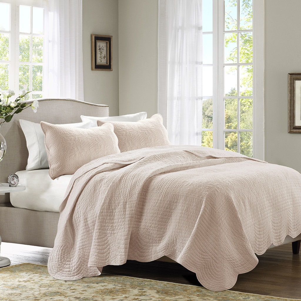 Tuscany - King 3 Piece Reversible Scalloped Edge Coverlet Set - Blush