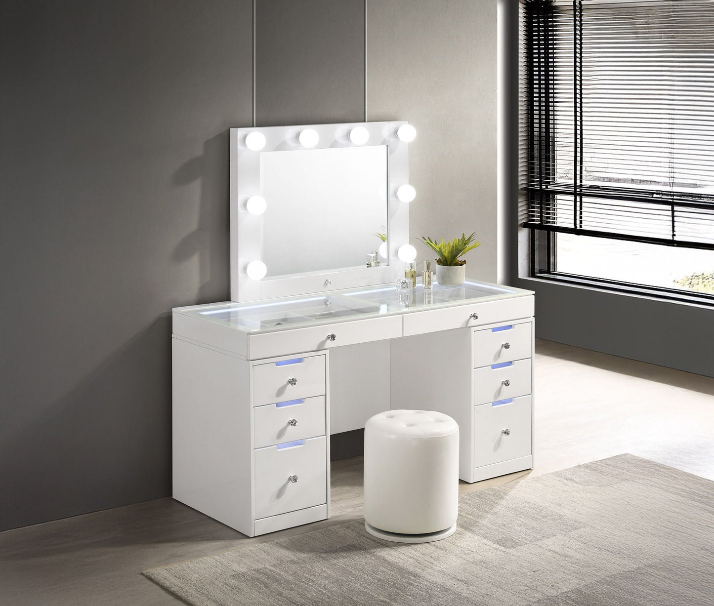 Luxo - Vanity Set - White Crown Mark